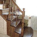 Деревянная лестница на заказ в Калининграде